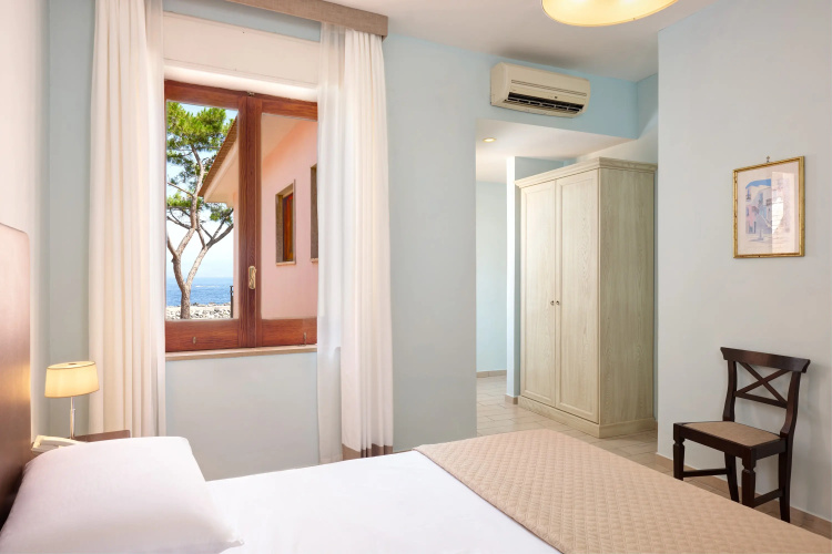 Dive Residence