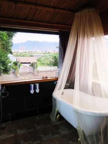 1 Bedroom Chalet with balcony