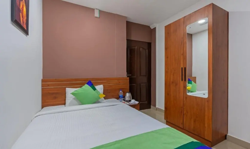 Economy room