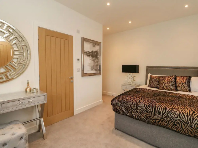 Harbourside Haven Penthouse 2