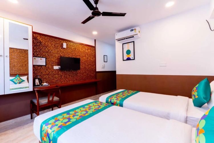 Treebo Emirates Suites Indiranagar