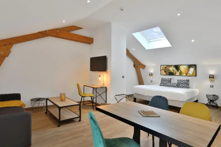 Standard Suite