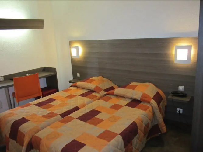 Hotel Cannes Mouans-Sartoux