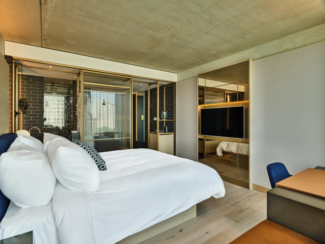 Ruby Emma Hotel Amsterdam