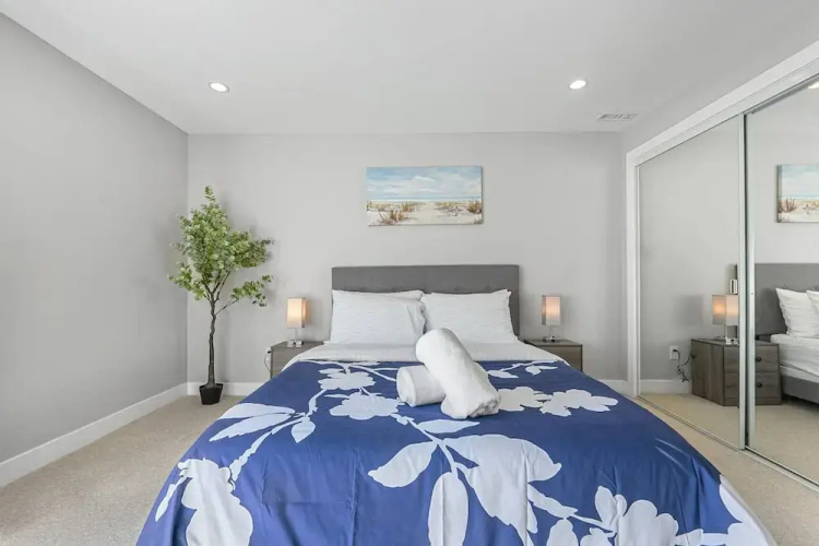 Gem by the sea None-obstructive Ocean View