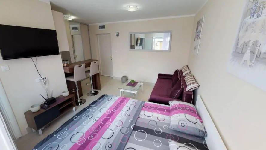 Adagio Apartment