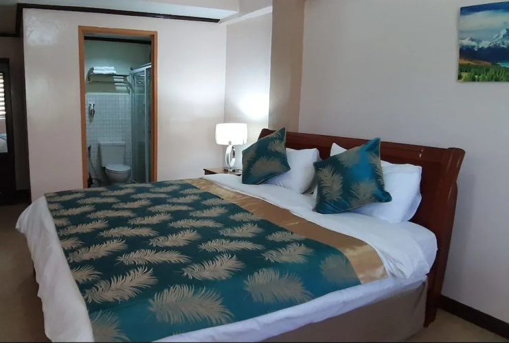 Jones Place Hotel