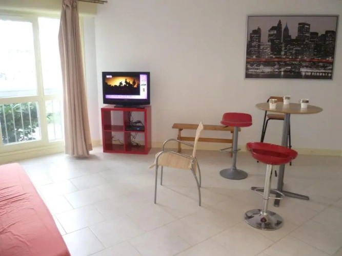 3 Bedrooms Standard Apartment