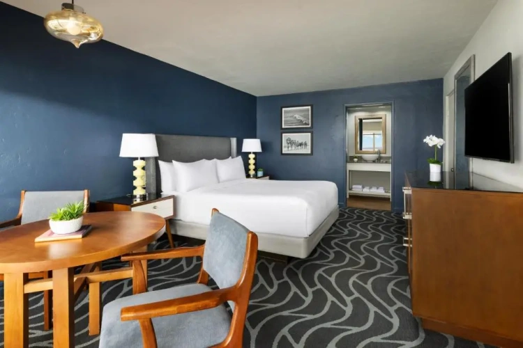 Standard Double room with ocean view