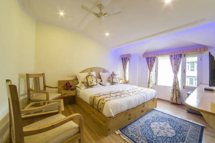 Shuhul Homes A Unit Of Aayu Holidays