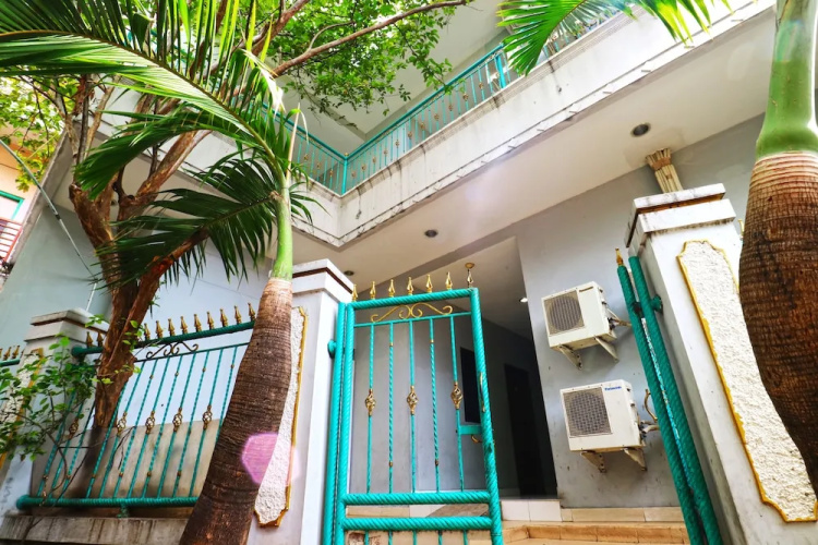 Sabrina Guest House