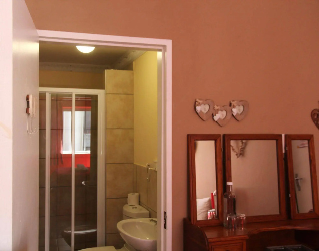 HomeBase Cape Town Backpackers - Hostel