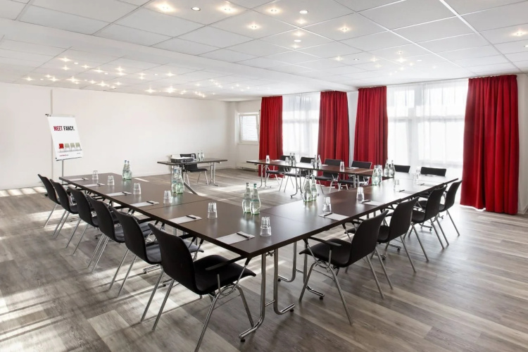 DORMERO Hotel Hannover-Langenhagen Airport photo 17
