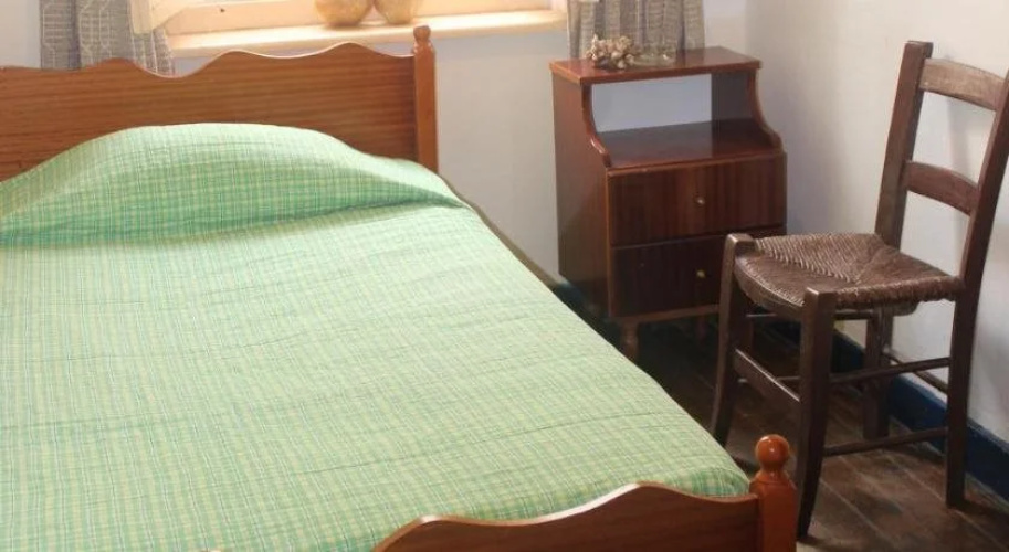 TRIANON Hostel - Central Paphos Old Town