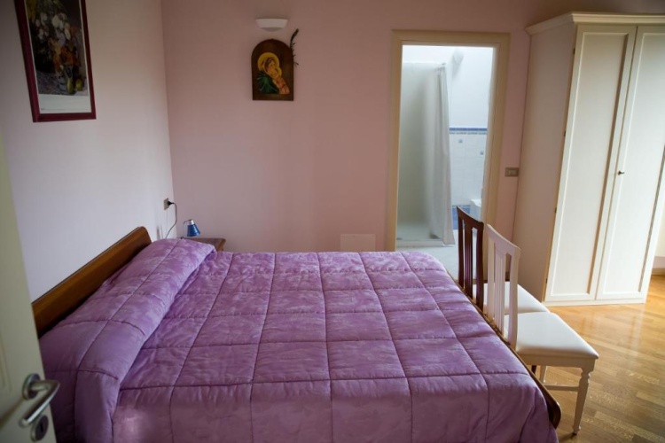 Standard Double room with view
