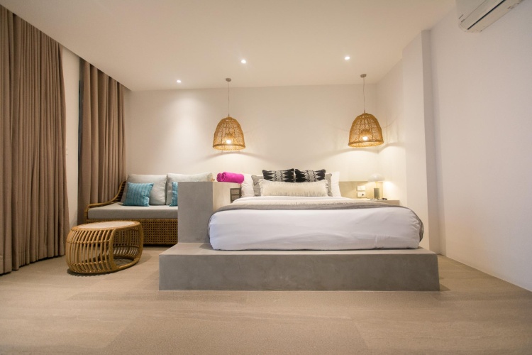 Premier room