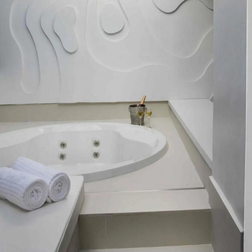 Tout Motel (Adults Only)
