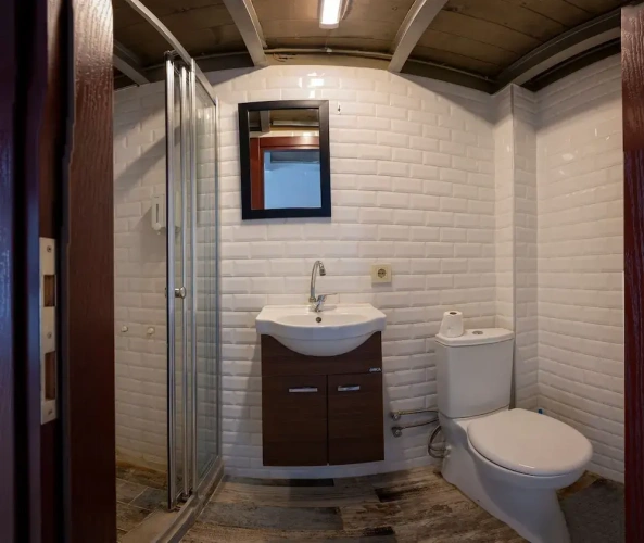 Standard Quadruple room with balcony