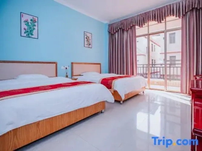 Standard Twin room with balcony