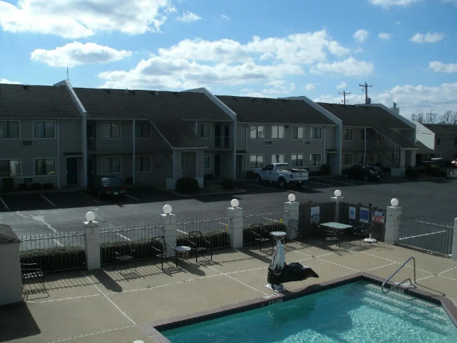 Motel 6 Millington, TN