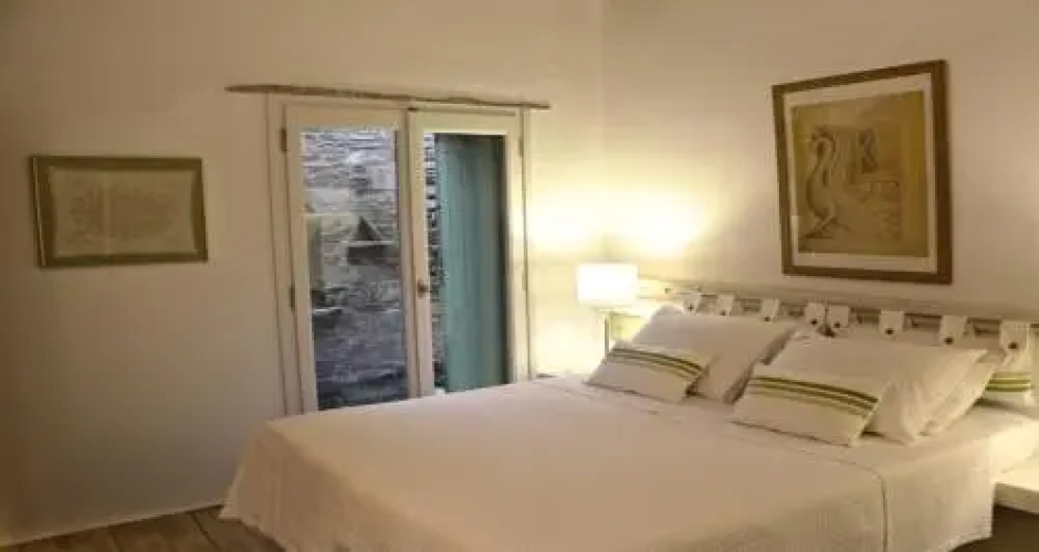 Villa Tripotamos
