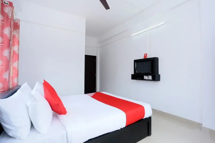 Sunshine By OYO Rooms
