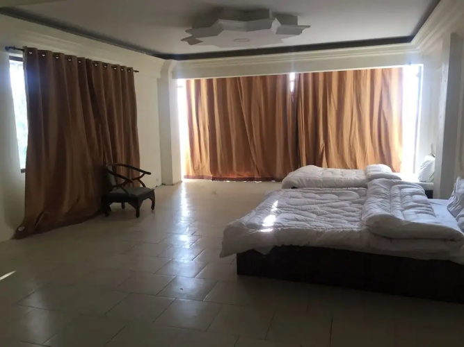 Daisy Dot Hotel