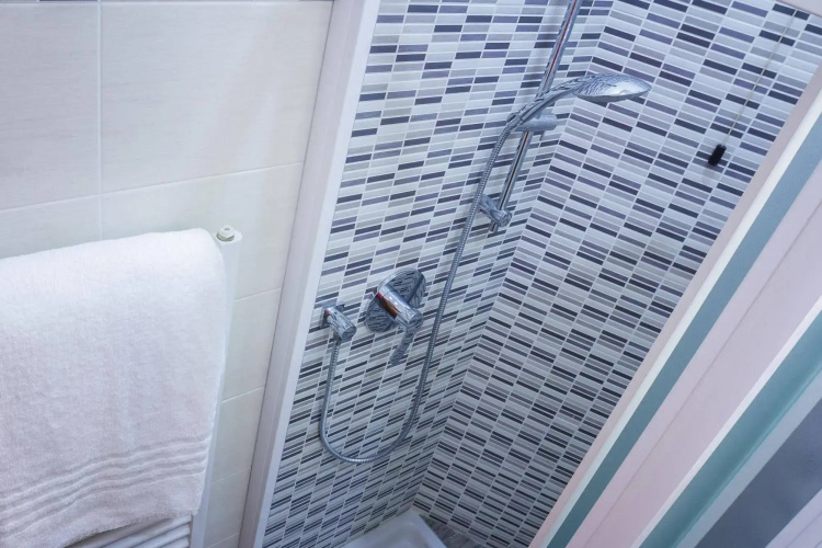 Twelve Hotel