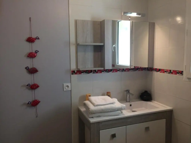 3 Bedrooms Cottage