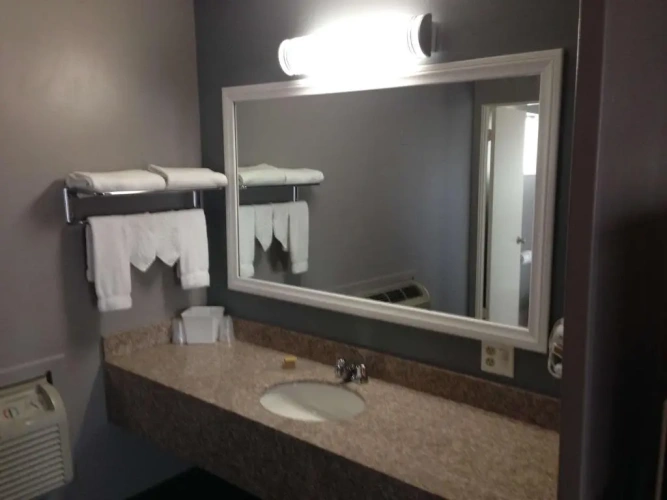 Standard Double Suite