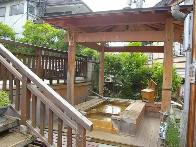 Nozaru Hostel
