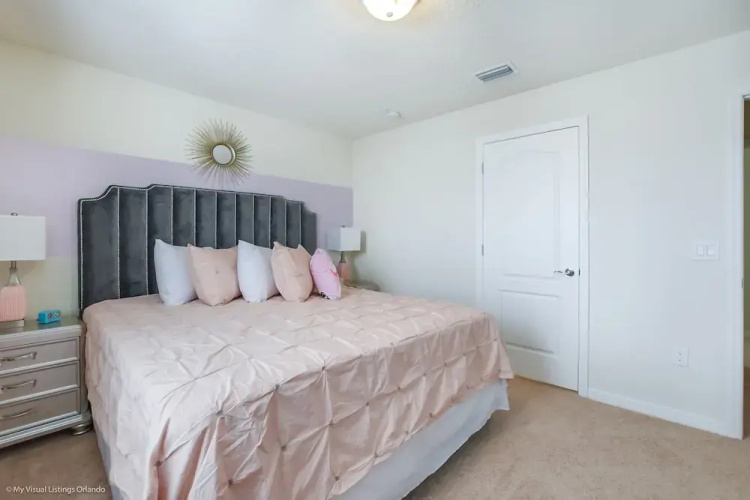 9 Bed Villa with Games, Pool & Spa