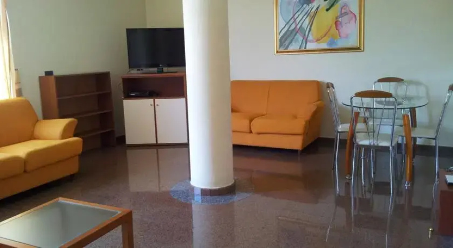 Residence Yezeguelian