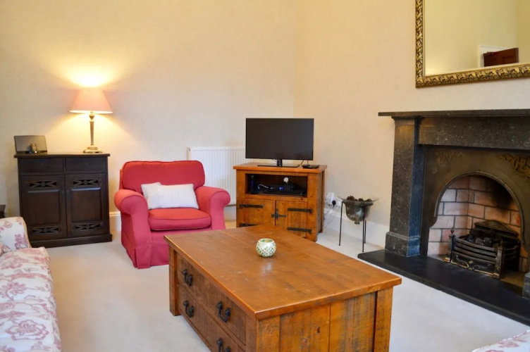 Georgian Flat In The West End