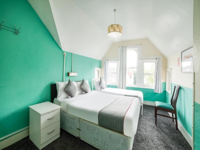 Deluxe Triple room