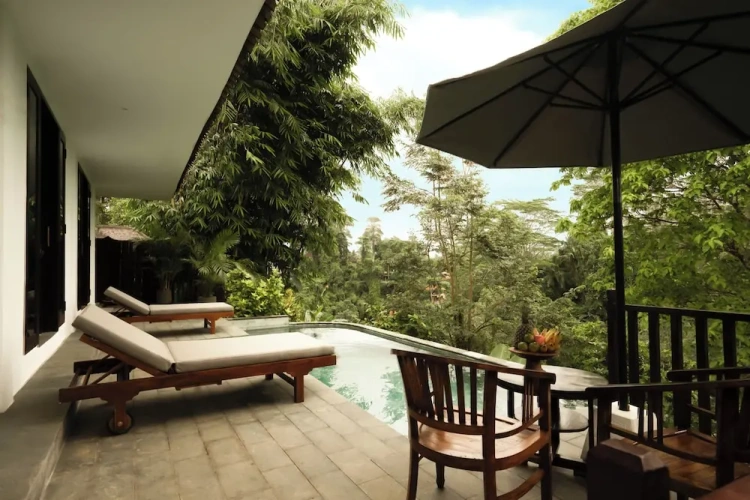 2 Bedrooms Suite