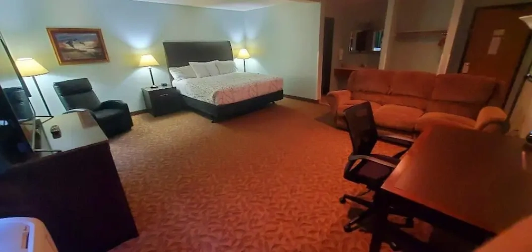 Standard Double Suite