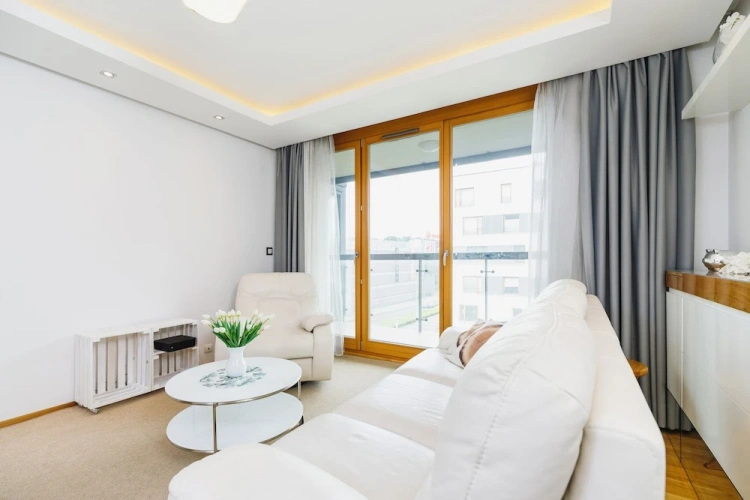 1 Bedroom Apartment with balcony
