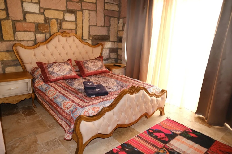 İznik Taş Mahal