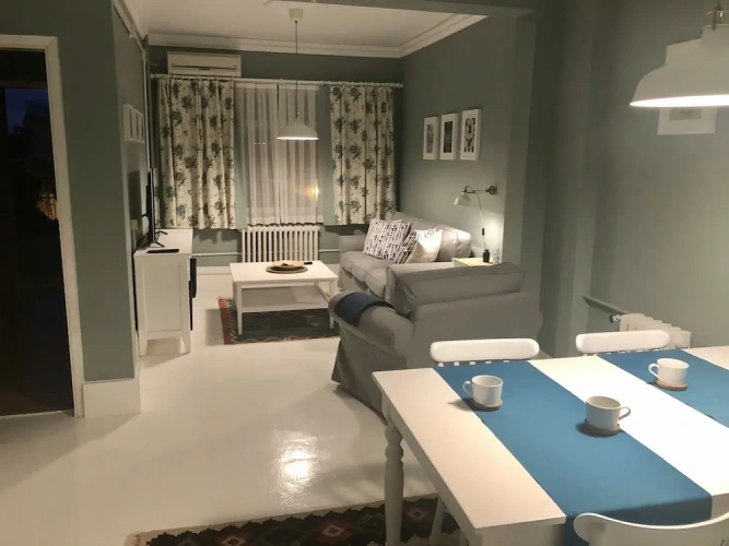 Family Apartment with balcony