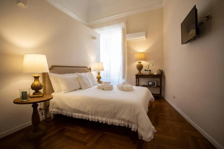 Deluxe Double room with balcony