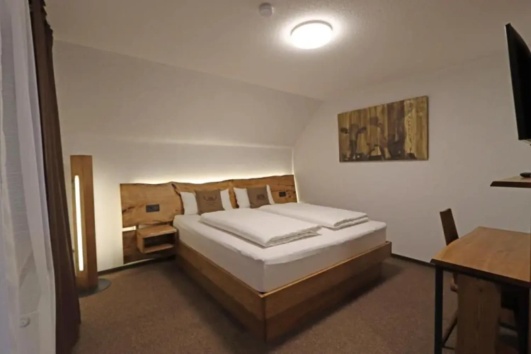 Deluxe Double room with balcony