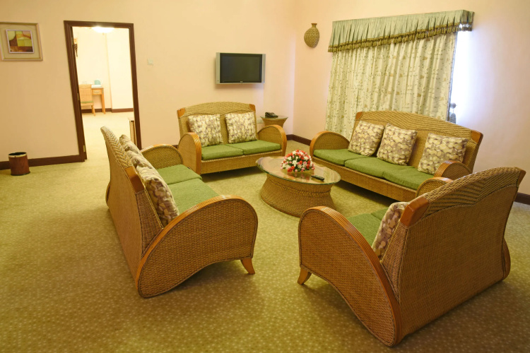 Imperial Royale Hotel
