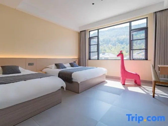 Deluxe Family room