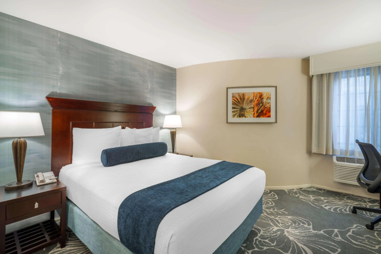Best Western Plus Carpinteria Inn photo 6