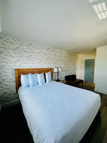 Quadruple Suite