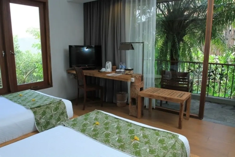 Superior Twin room with balcony