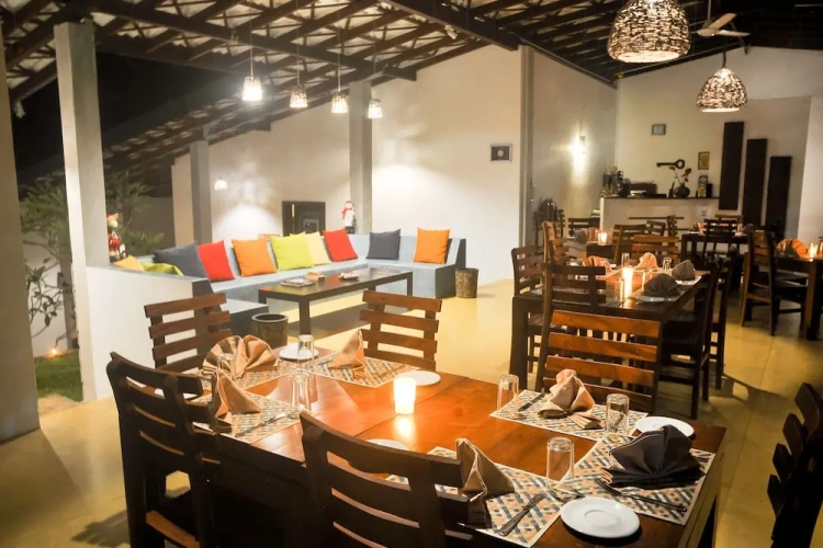 Standard Single room with balcony and with garden view