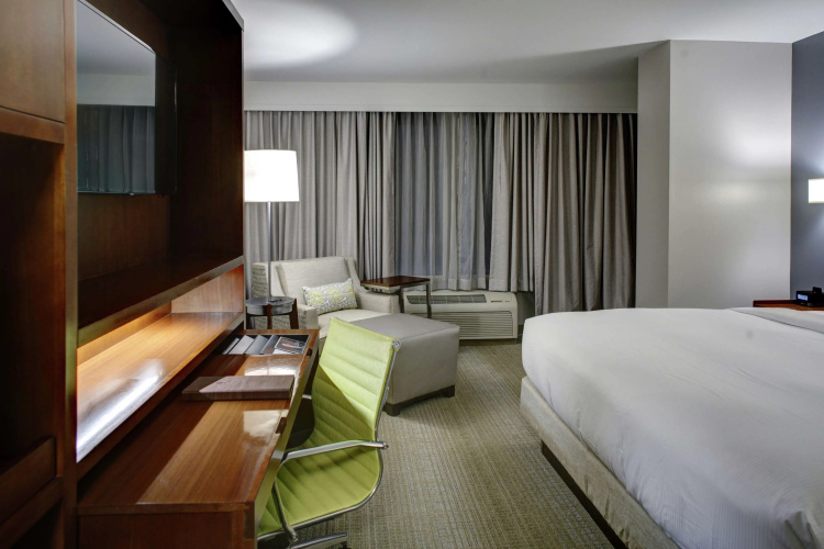 DoubleTree by Hilton Hotel Biloxi