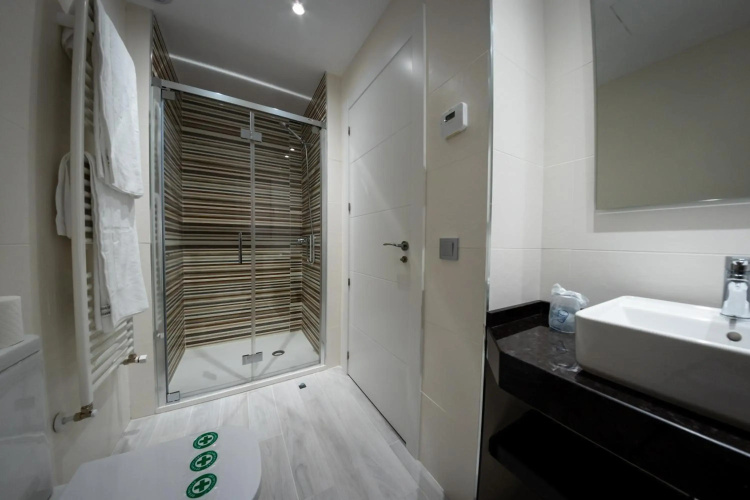 Apartamentos Turisticos - Palacio de Yolanda